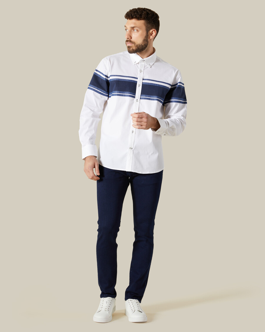 chemise en denim à empiècements