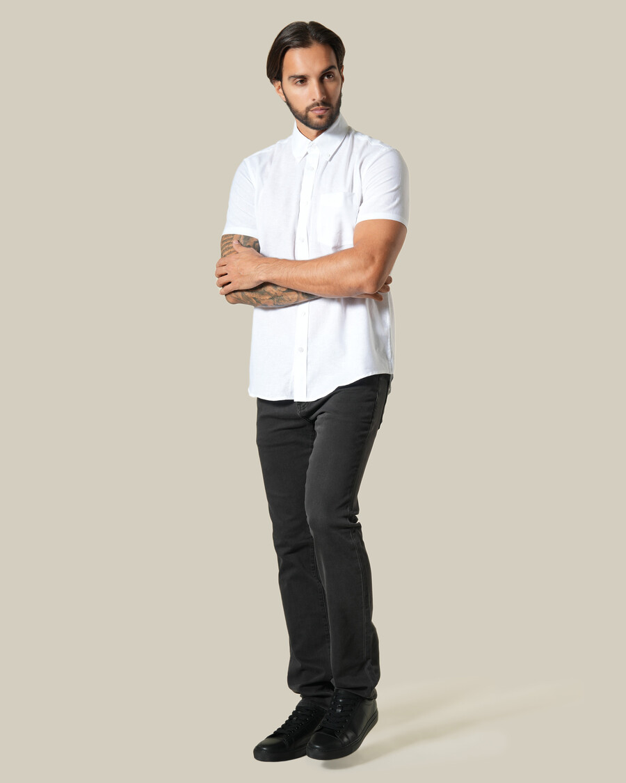 chemise unie en lin à manches courtes