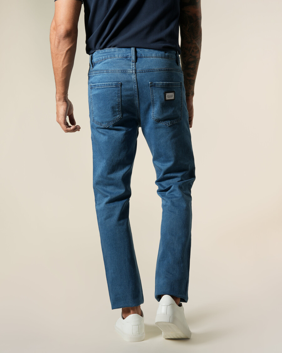 jeans slim en denim
