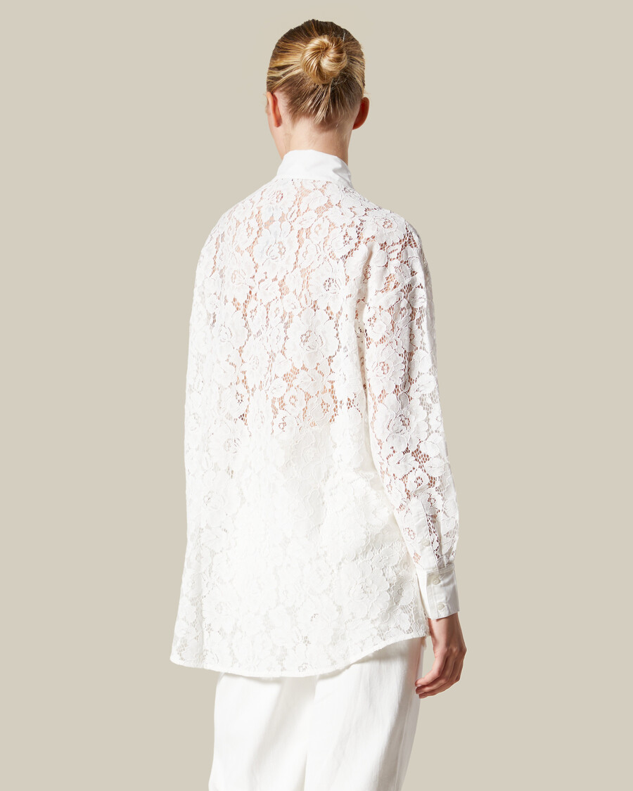 chemise en dentelle