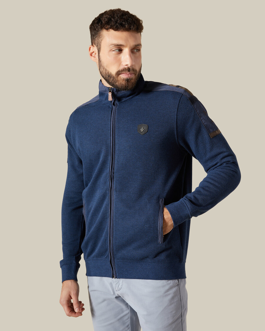 veste en maille à empiècements en denim