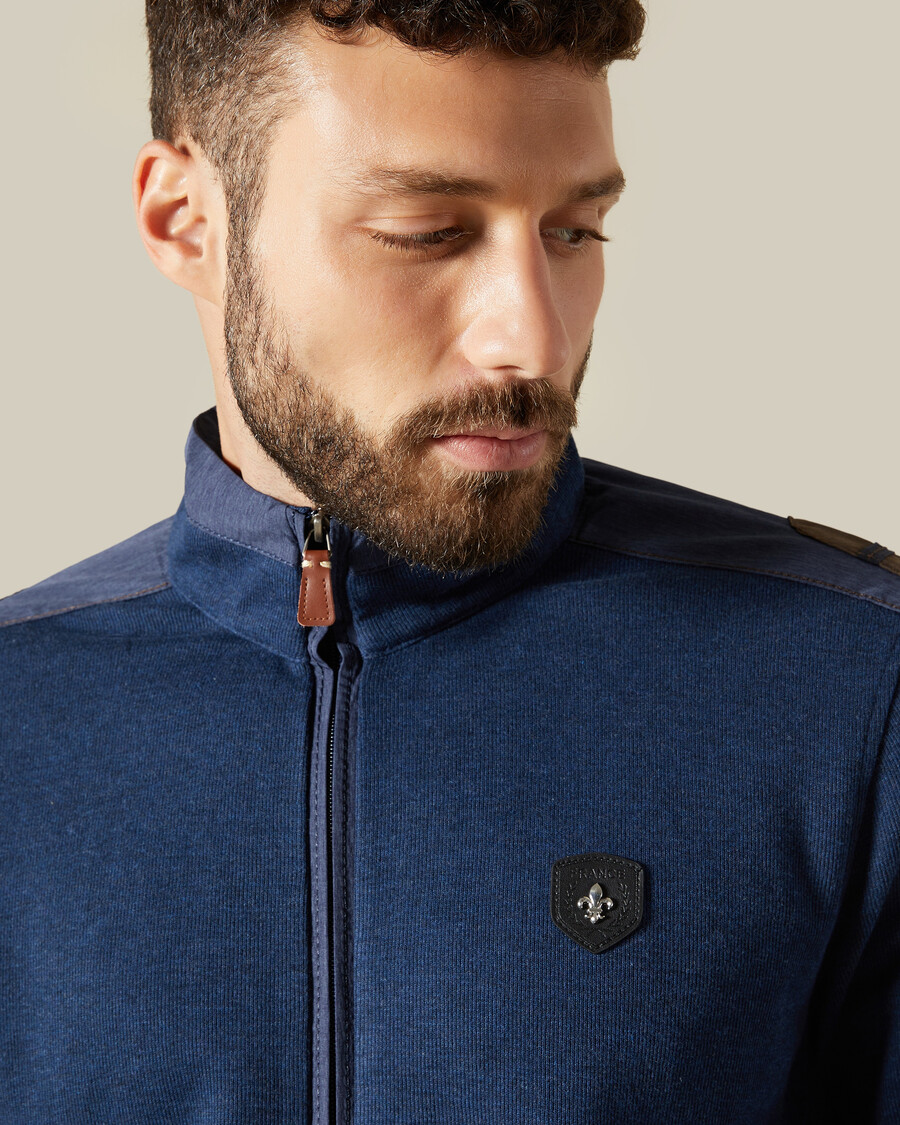 veste en maille à empiècements en denim