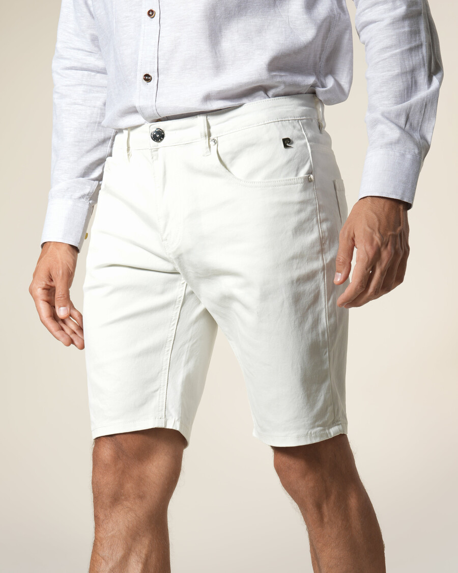bermuda en jean à empiècements métalliques