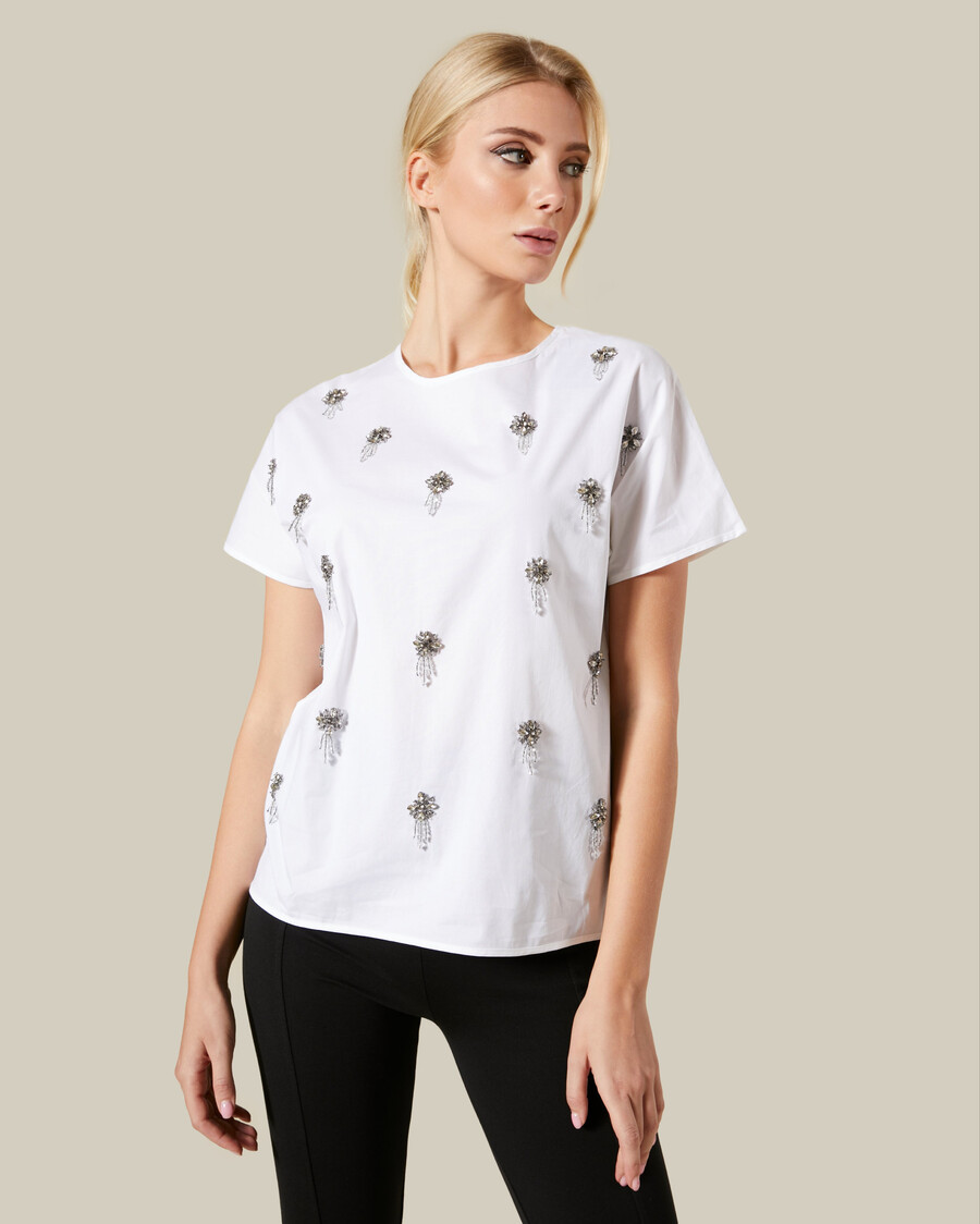 t-shirt orné