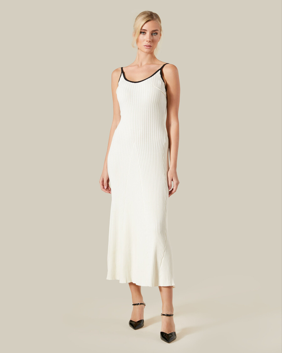 robe tricotée à bordures contrastées