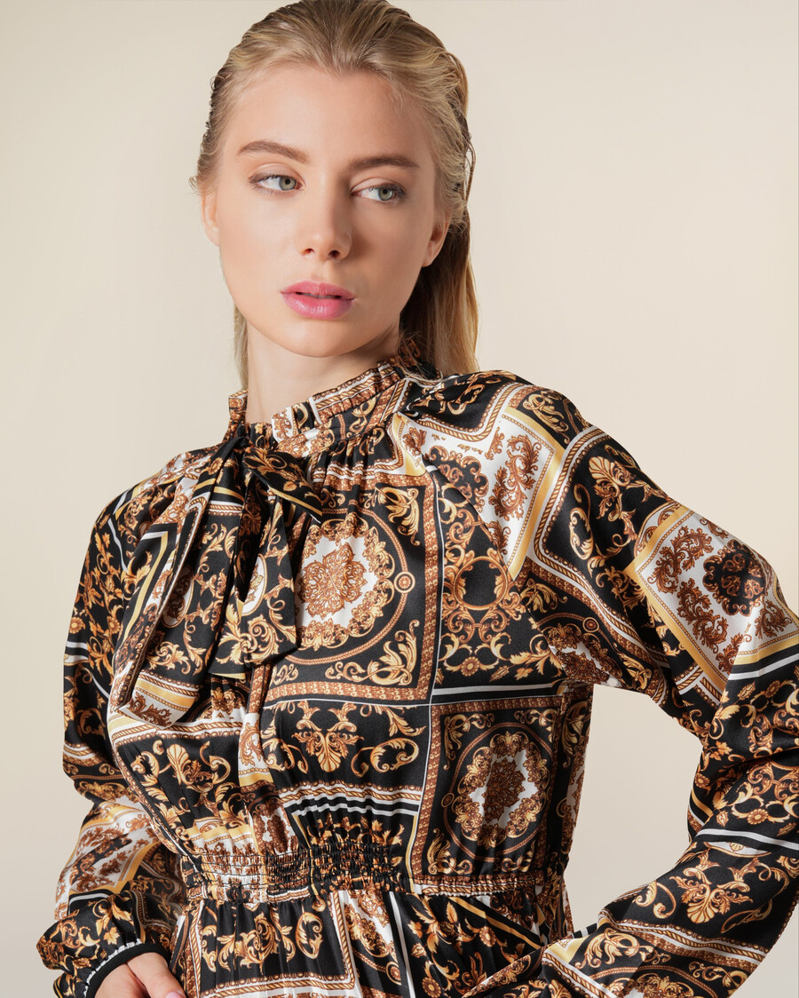 robe longue à imprimé patchwork baroque et à nouer soi-même