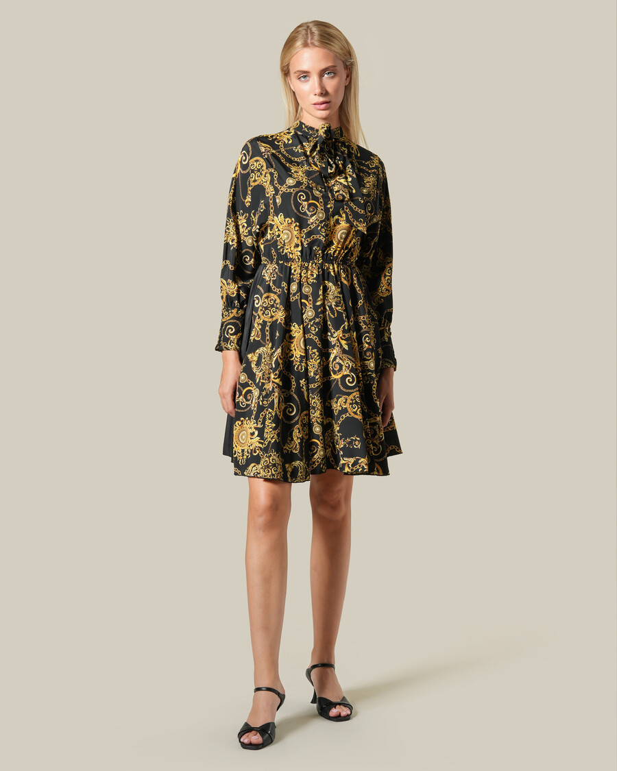 robe baroque à chaîne et panneaux plissés