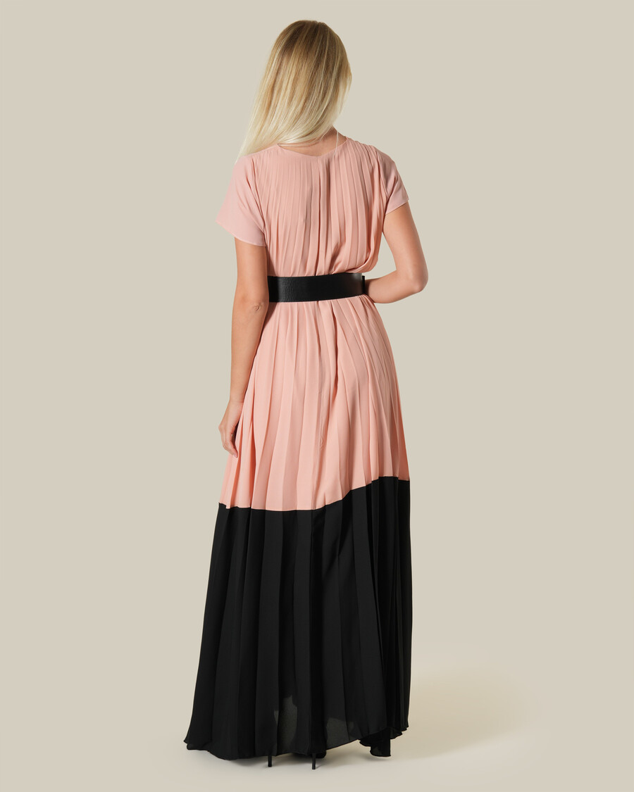 robe maxi plissée à blocs de couleur