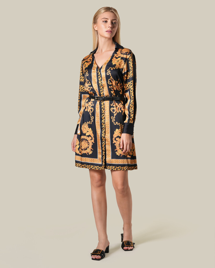 robe courte imprimée léopard baroque