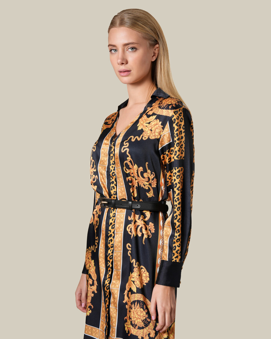 robe courte imprimée léopard baroque