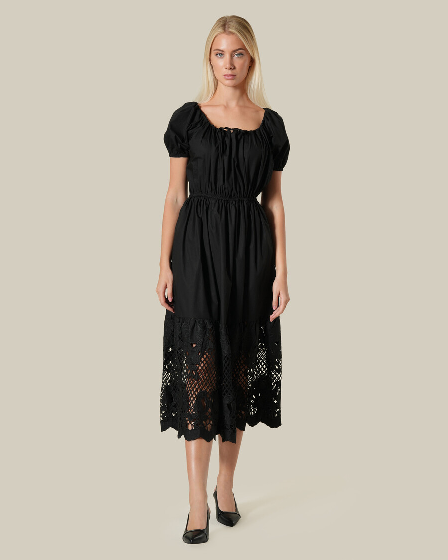 robe en coton brodée à carreaux