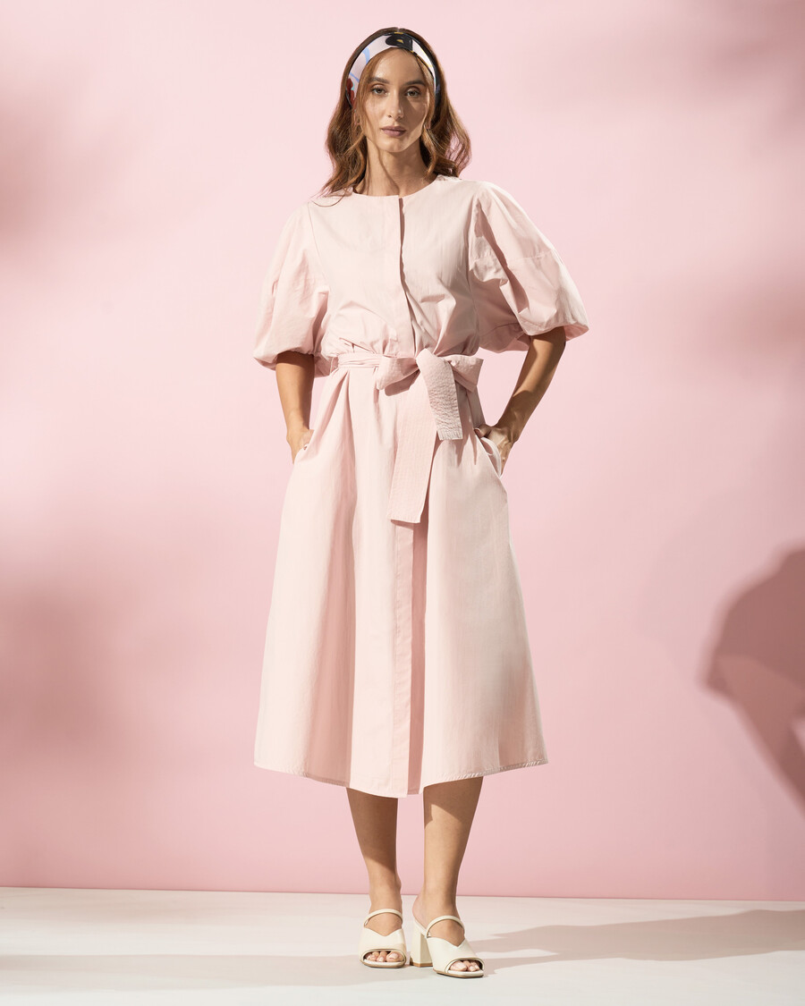 robe midi à manches bouffantes