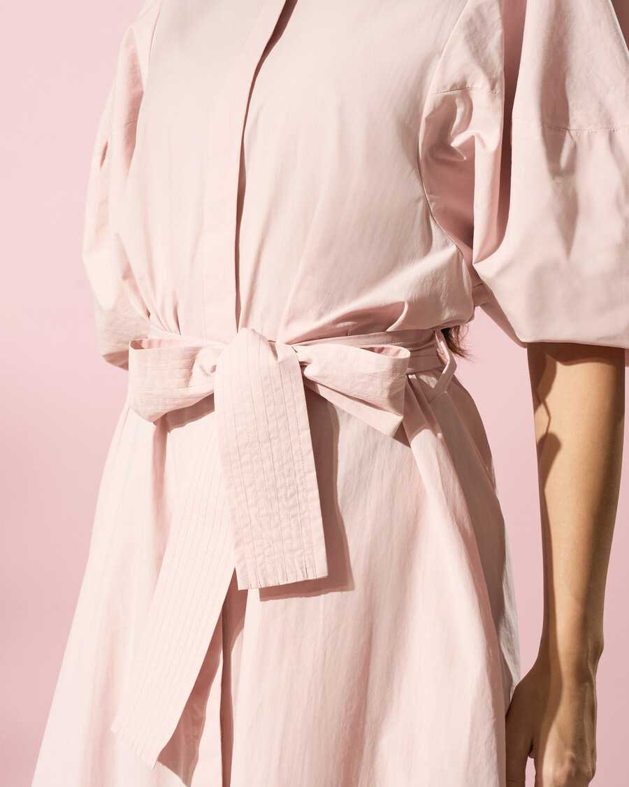 robe midi à manches bouffantes